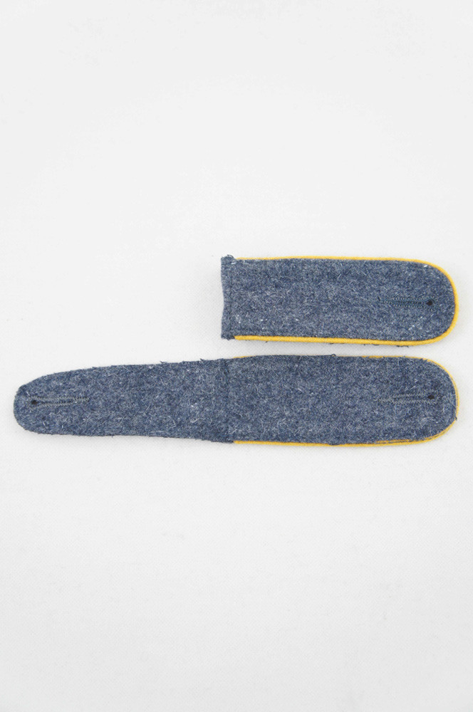 WWII German Luftwaffe flight EM shoulder boards