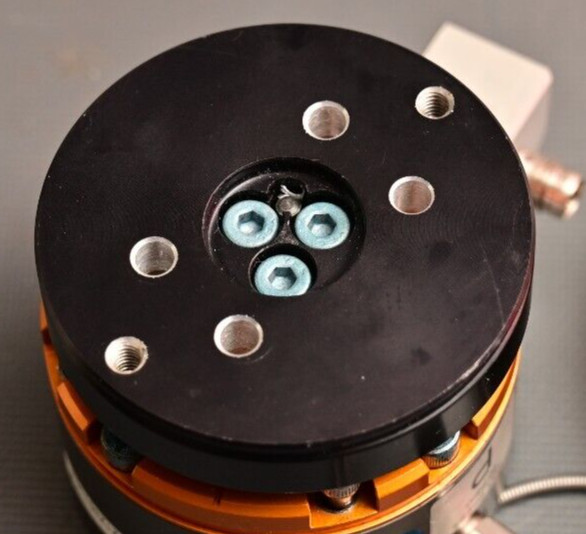 ATI CS-61 Robot Collision Sensor w/ Optional Plate 90PSI PNP Proximity Switch