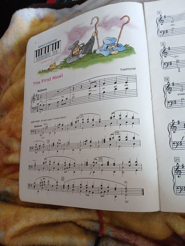 Alfred's Basic Piano Library "Merry Christmas! - Level 2 Piano"