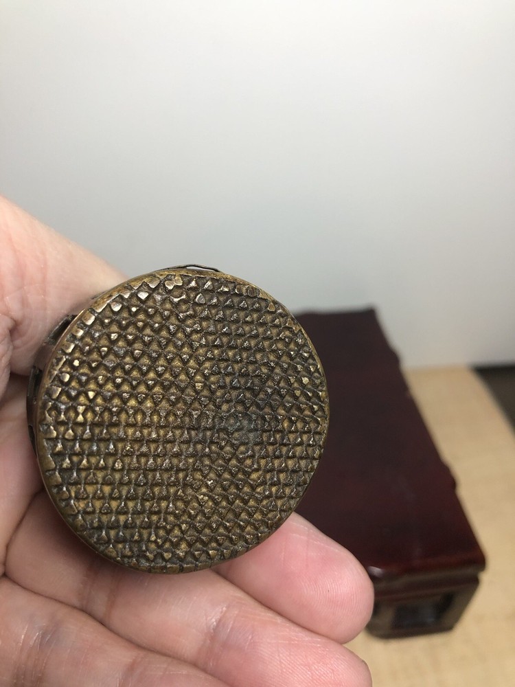 Antique Brass Design Bath Scrubber Original