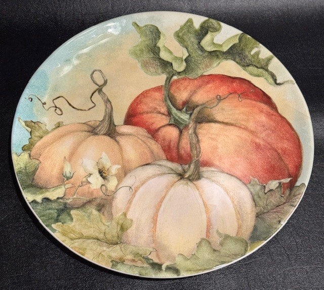 Pier 1 Grateful Harvest Pumpkin Plate