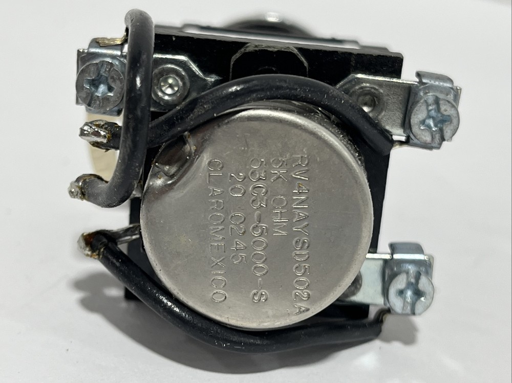 Eaton E22PX1F5 Potentiometer
