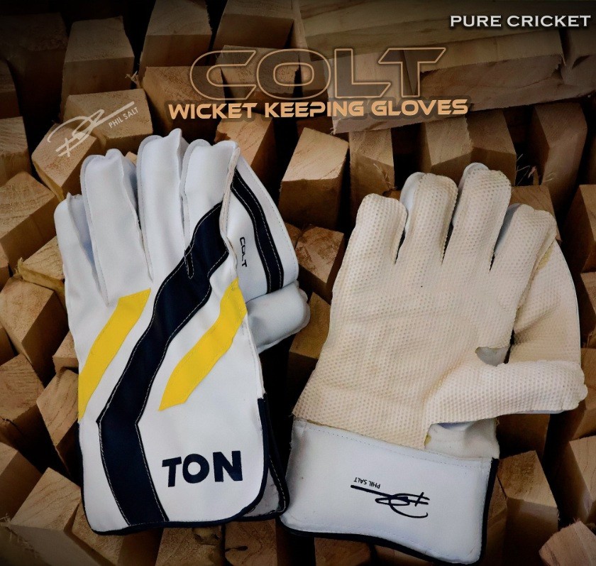 SS  COLT Wicket Keeping Gloves