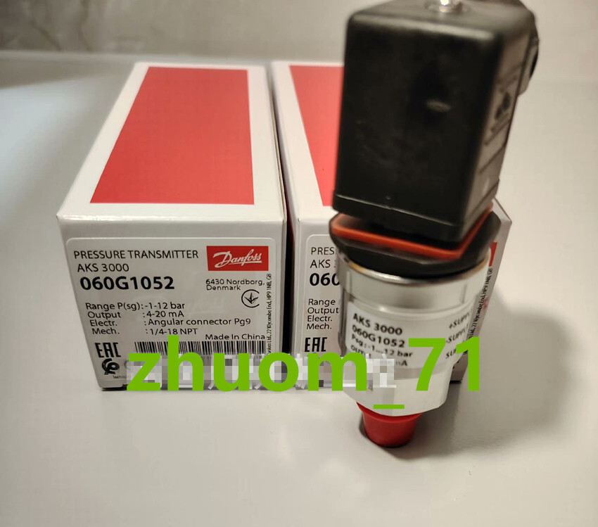 1PC Danfoss pressure sensor AKS3000 060G1052