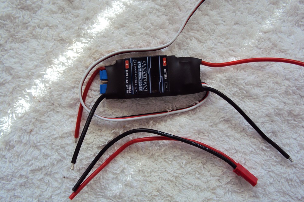 RC Smoke Generator 12 Volt Variable Volume ESC Duel Outlet BluX Water Based