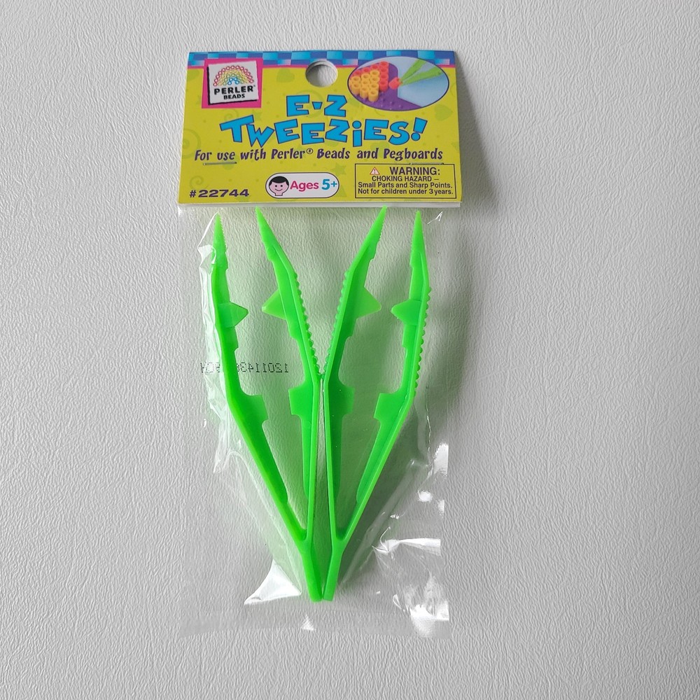 Perler Beads Set Mixed Color 2000 Pcs Clear 1000 Pcs 2 Tweezers 2 Pegboads