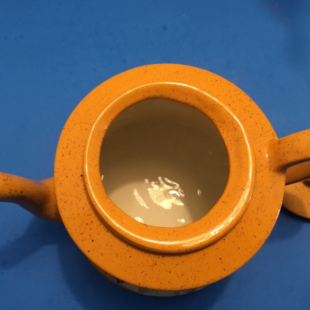 Vintage 1980 Hershey Mold Teapot