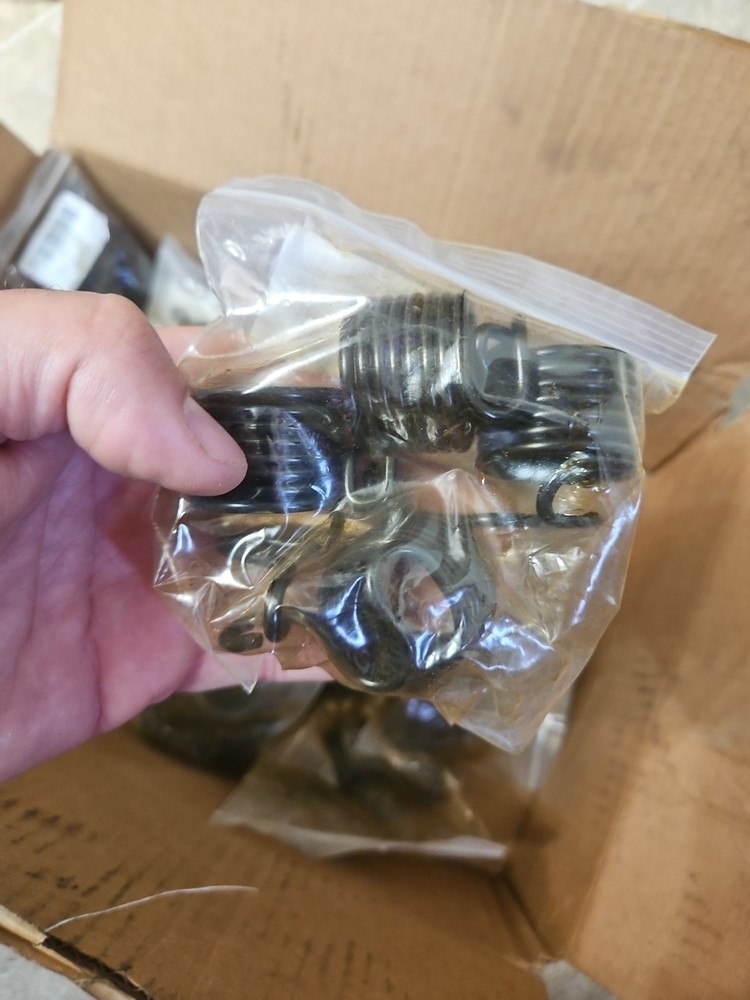 Performance Tool M696 Replacement Retainer Springs for Air Hammers