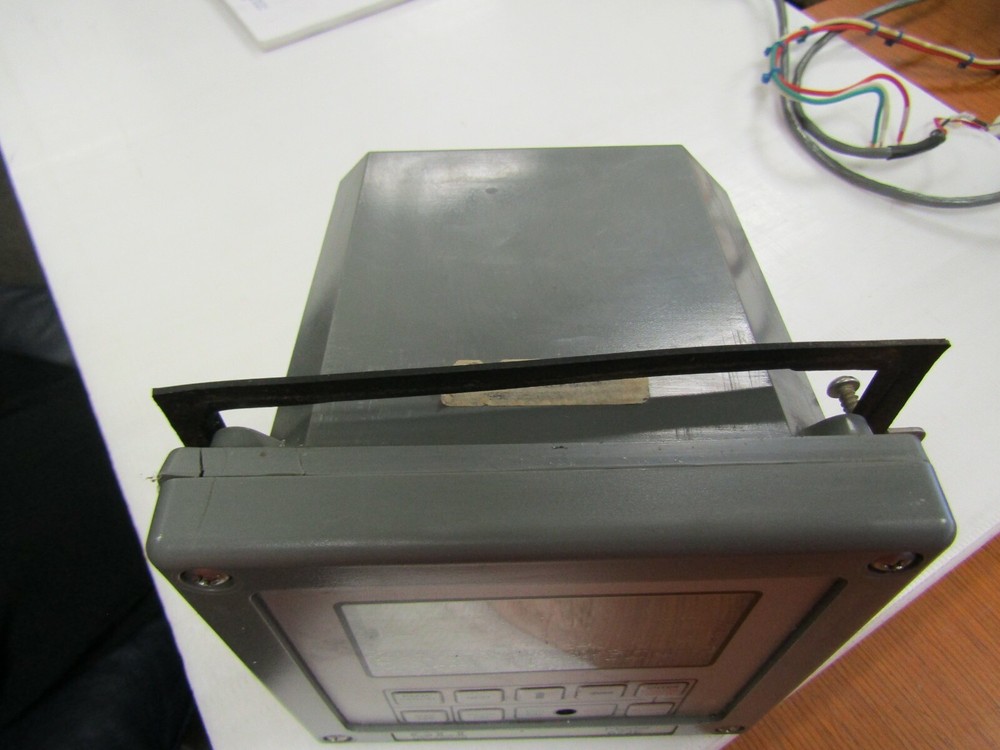 👀 GREAT LAKES INSTRUMENTS GLI CONDUCTIVITY & CONCENTRATION ANALYZER 115V 672E