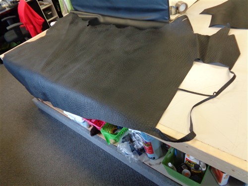 LEATHER HIDE BLACK TEXTURED 86" X 45 1/2" X 1/8"