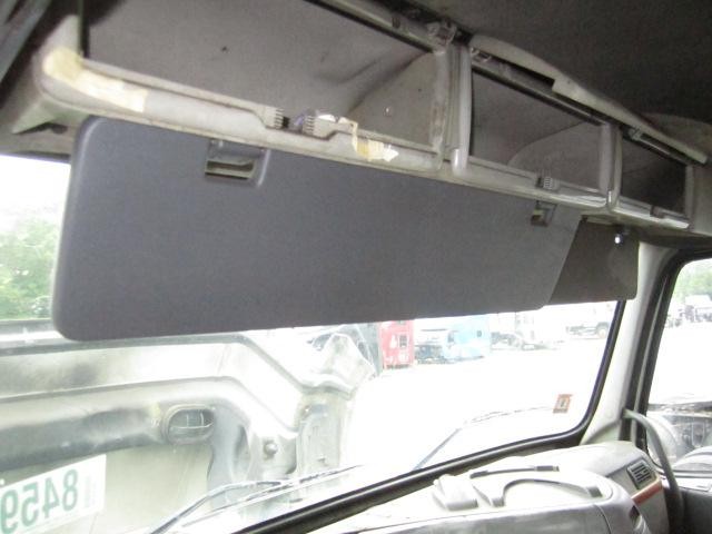 Replaces 2004 VOLVO VNL INTERIOR SUN VISOR ,  MD