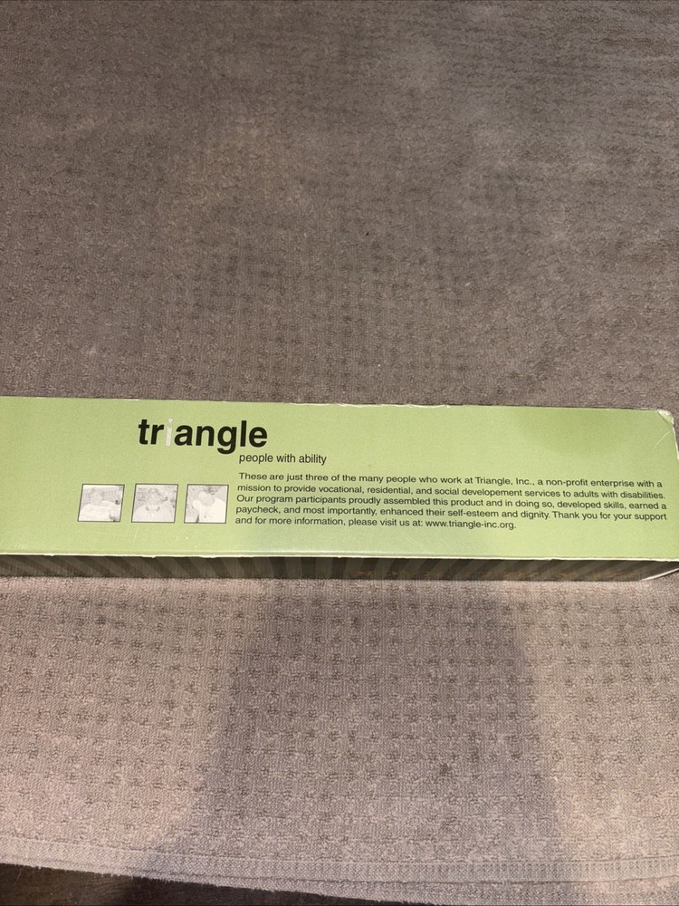 Triangle People With Ability-Tie&Belt Rack