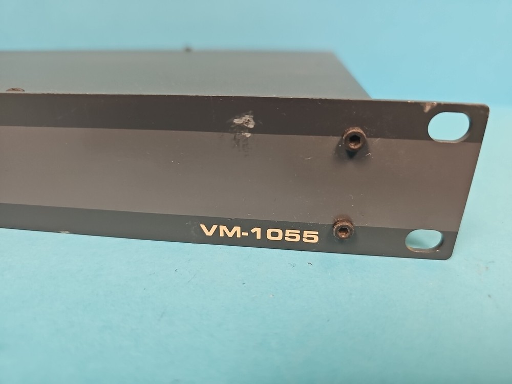 Kramer VM-1055 Video Component Distributor Rack Mount Used Works