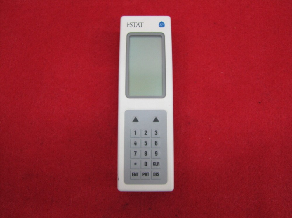 i-STAT PORTABLE CLINICAL ANALYZER "AS-IS"