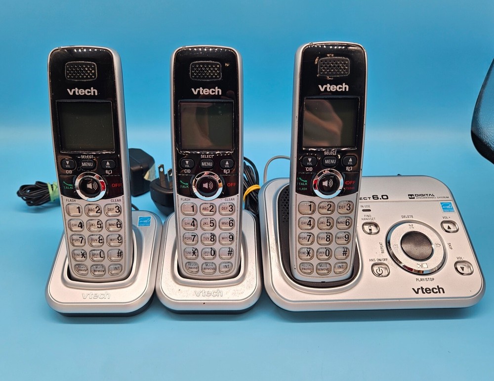 VTECH Cordless Phone Set w/ Answering Machine CS6329-2 Base Silver DECT 6.0 6V
