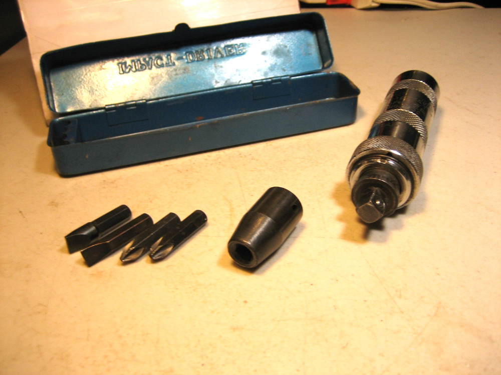 Wilmar Impact Driver    No.2500  3/8"Dr    With  4-Hex Bits