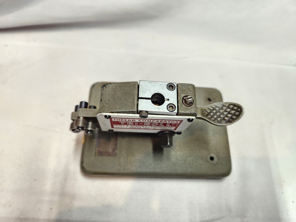Pratt and Whitney Tri Roll Thread Comparator Frame No. 2 W/ Rolls 6-32