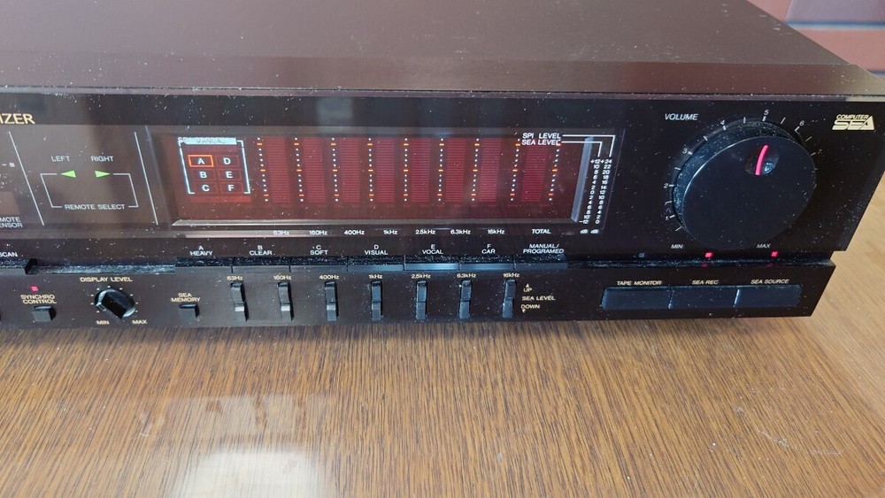VICTOR SEA-M770 Graphic Equalizer Spectrum Analyzer Working Confirmed