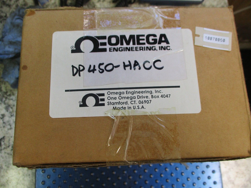NEW OMEGA DIGITAL PANEL METER 110V DP450-HACC