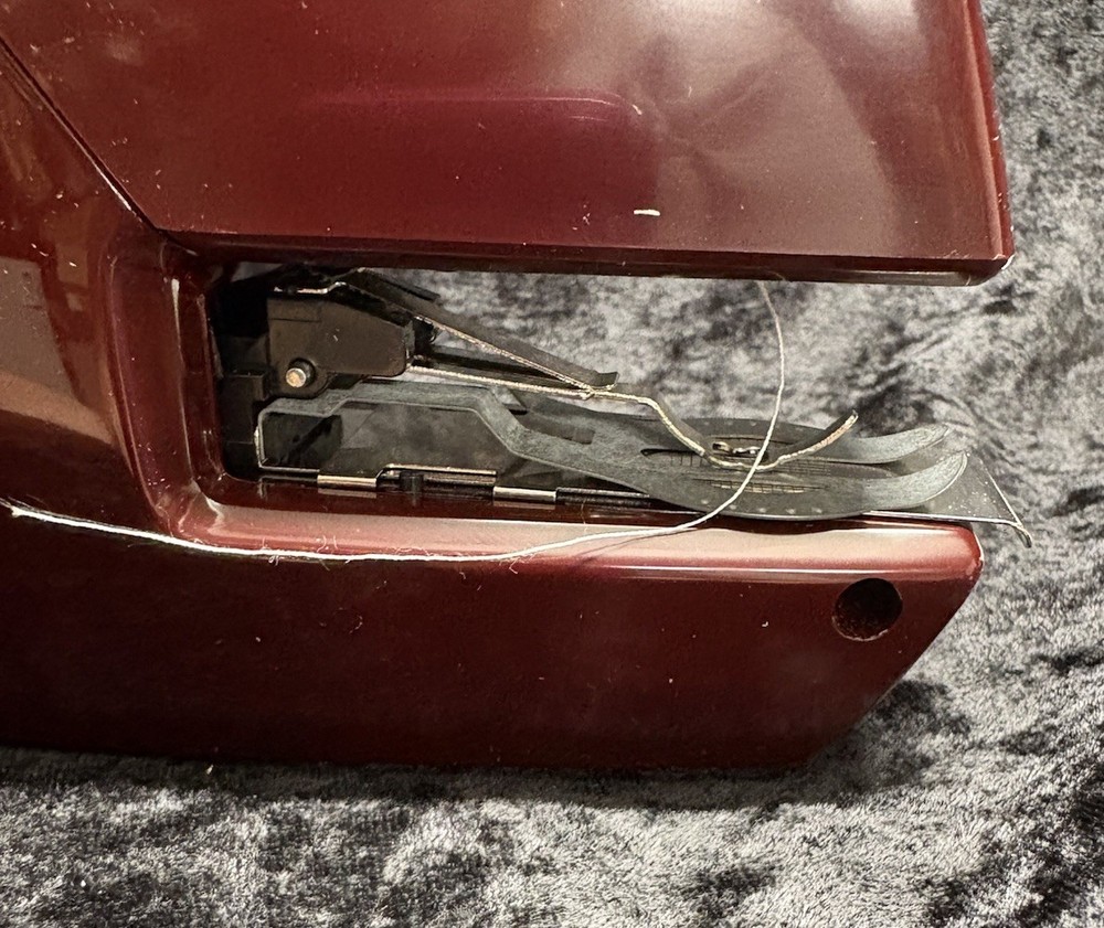 Vintage Model B100A Singer Button Magic Hand Held Button Sewer Original Box