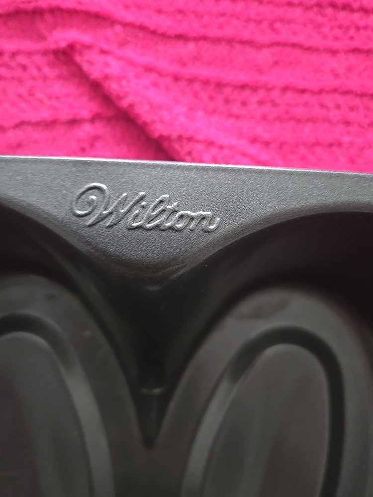 Wilton Easter Bunny Cake Pan