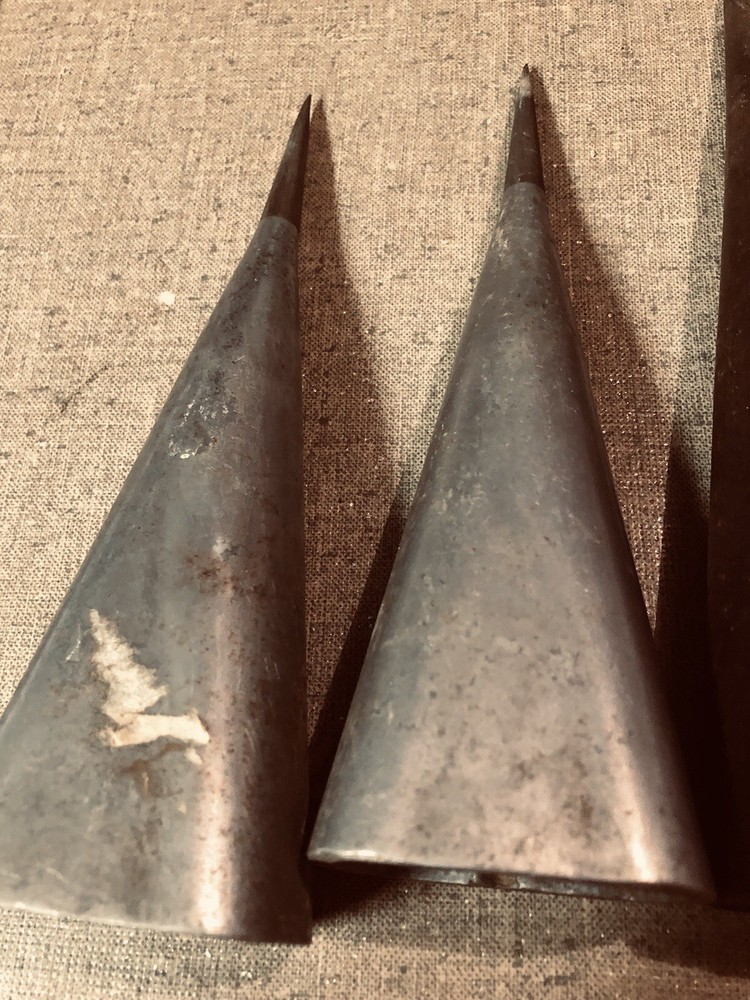 5 Old Tobacco Spikes