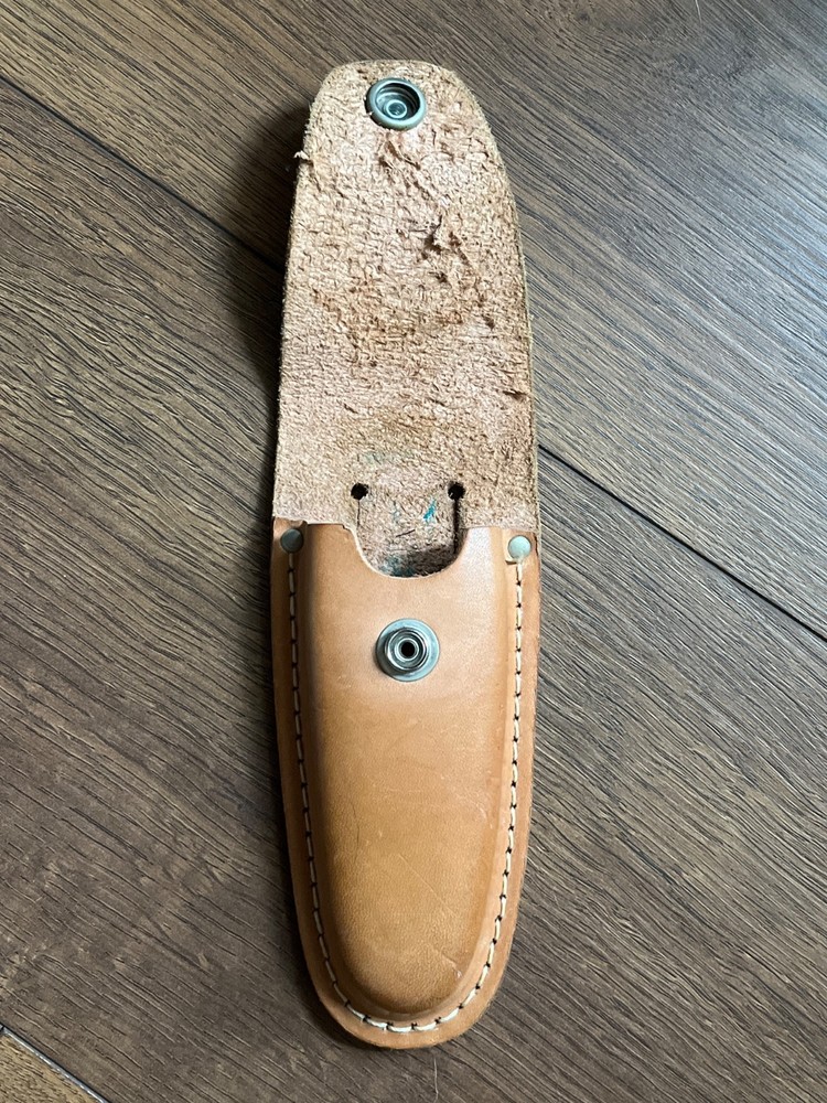 Tan Leather 4 inch Folding Knife Holder with Snap Closure