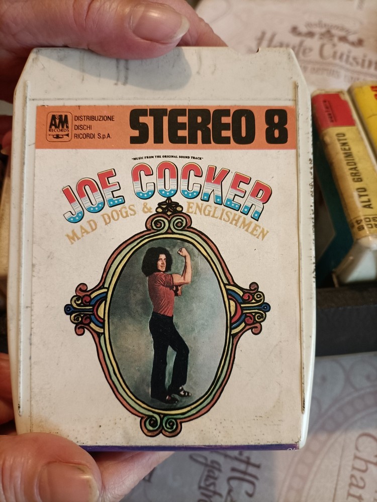 stereo audio cassette 8
