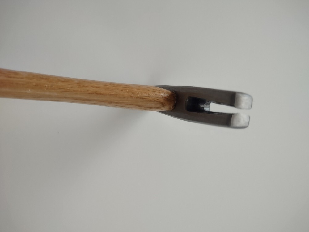 Magnetic 5OZ Smooth Face Tack Hammer