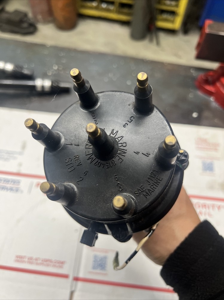 Mercruiser thunderbolt distributor