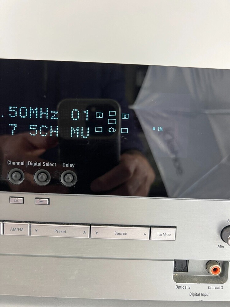 Harman Kardon AVR 140 6.1 Channel Stereo Receiver - Front Panel Issue