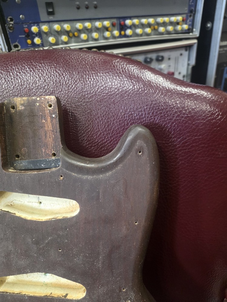 Fender Mustang Body Refinished 1966