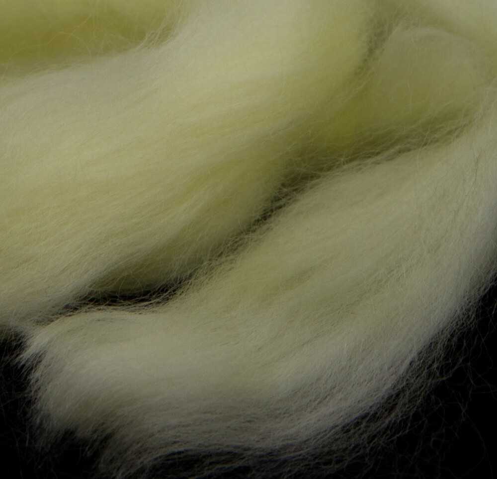 Semperfli Egg Yarn Pale Yellow - Fly Tying Materials