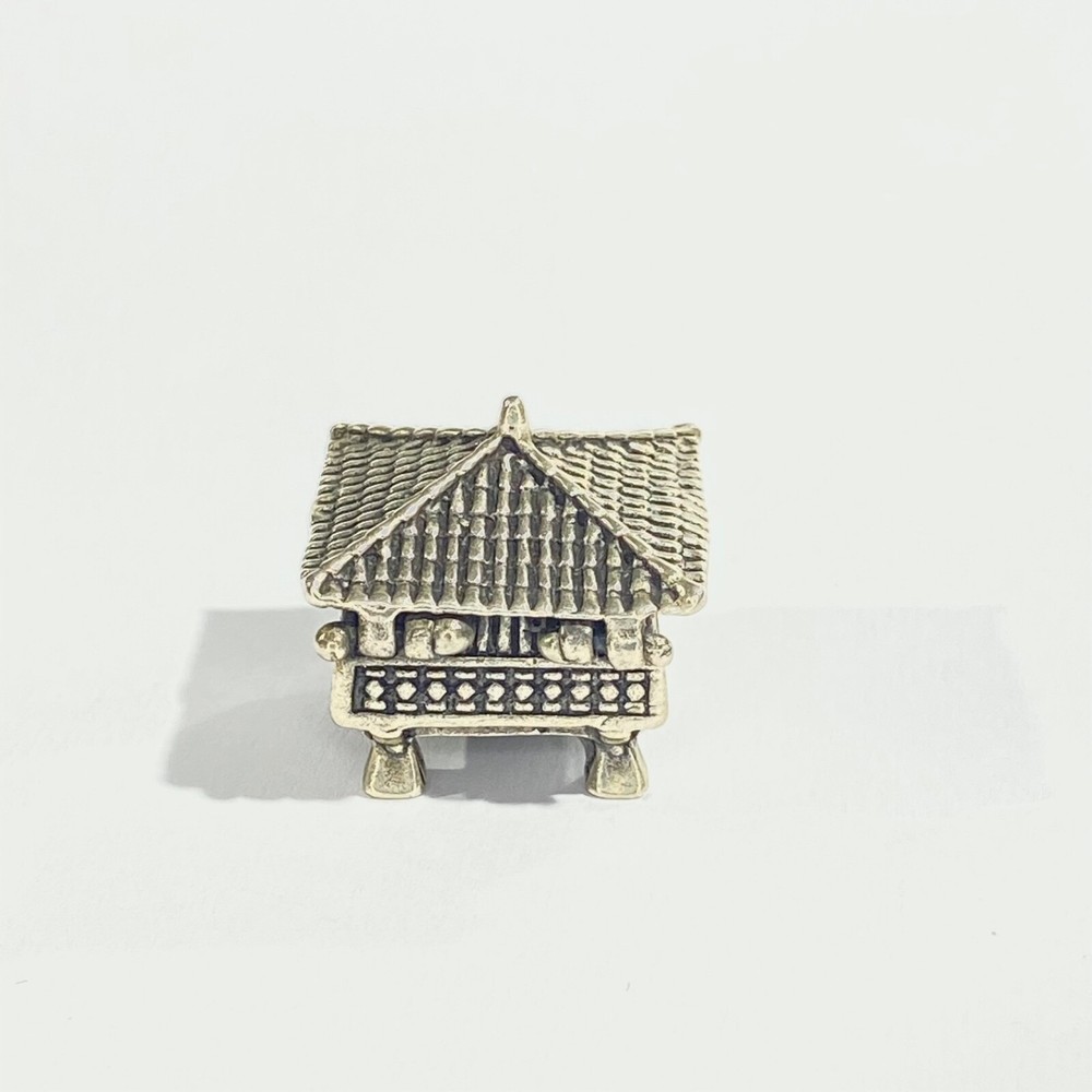 Vintage Solid Silver pagoda shape PillBox , Hallmarked Italy