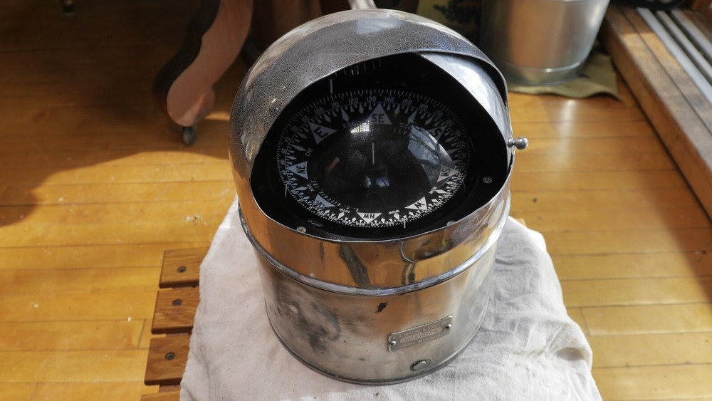 Ritchie 6" Globemaster Binnacle Navigation Compass (with hood) 12v Backlight
