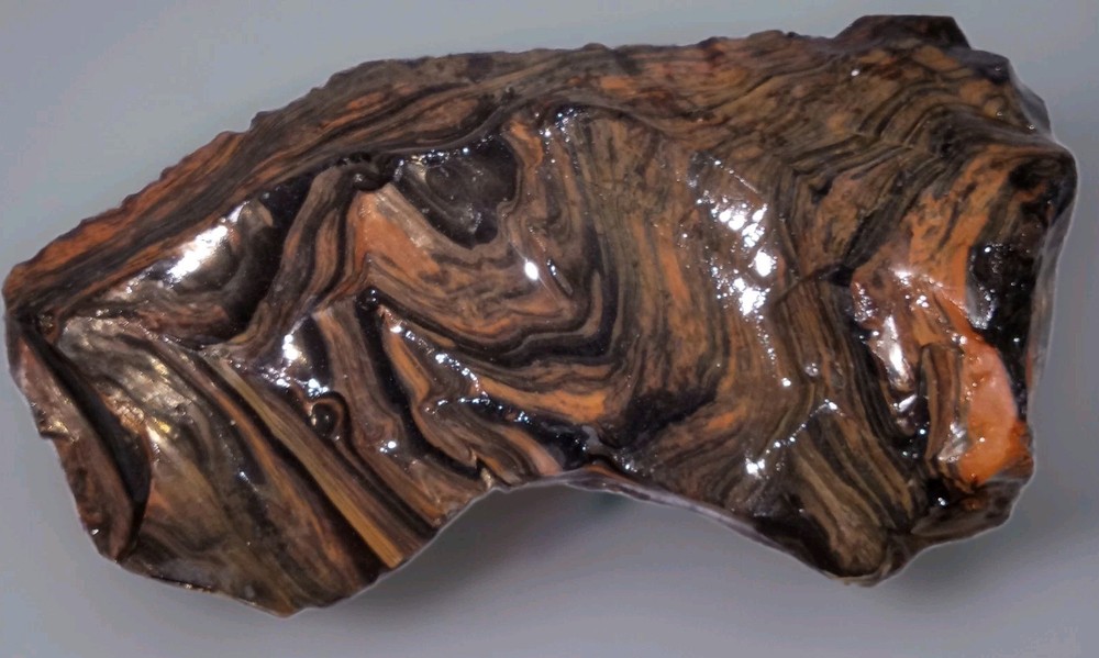 Tri-Flow Obsidian Slab 9.2 oz