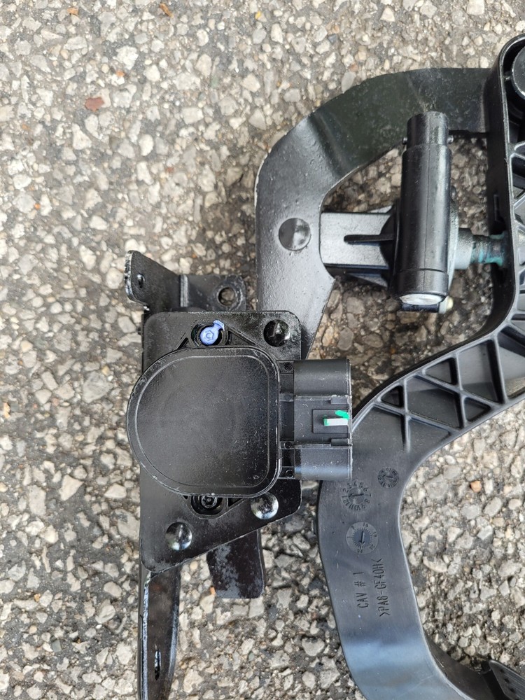 USED and Tested 2004-2009 Chevy Trailblazer Adjustable Accelerator Pedal Sensor