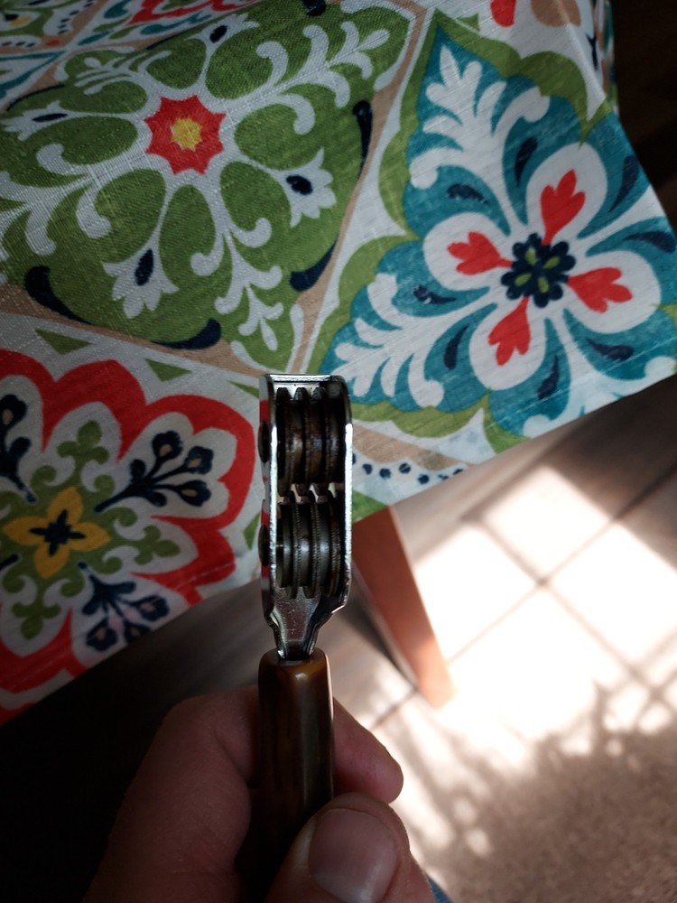 Vintage Pull-Through Hand-Held Knife Sharpener Bakelite Handled