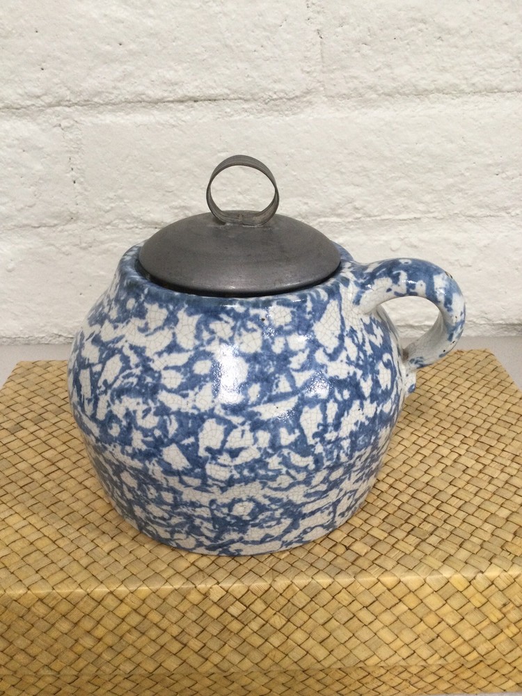 Vintage Spongeware Bean Pot With Handle & Lid Blue On Cream