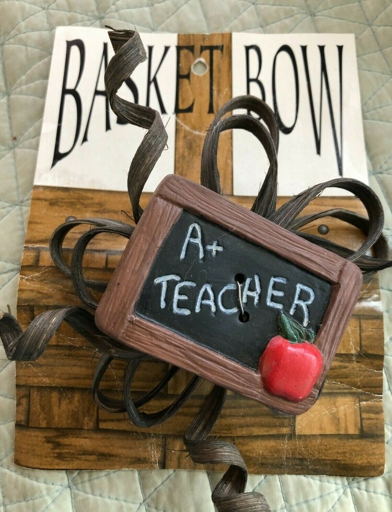 BASKET BOW DECORATION - TEACHER