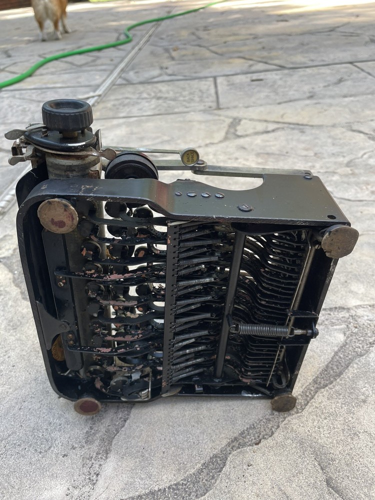 Corona No 3 Special Folding Model Typewriter Ca. 1911