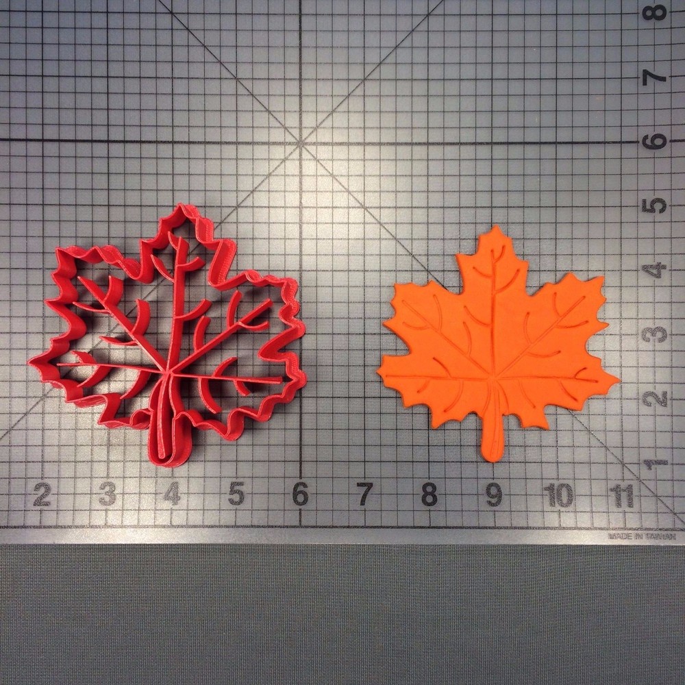 Fall Leaves 104 Cookie Cutter