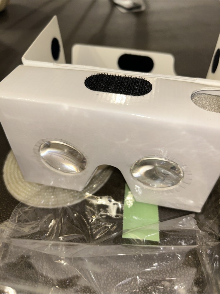 DJ MARSHMELLO Mello VR Headset Case 2019