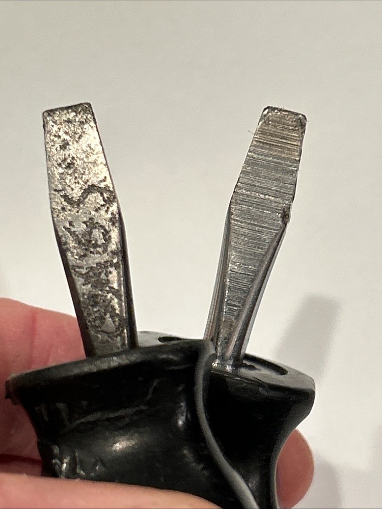 Snap On Tool SDD1 2 Stubby Black Screwdrivers Plastic Handle