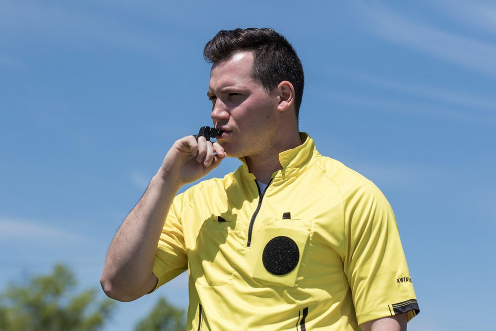 PEARL FINGER GRIP WHISTLE