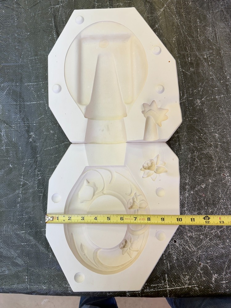 VINTAGE DUNCAN CERAMIC MOLD #DM-1671 DAFFODIL FRAME