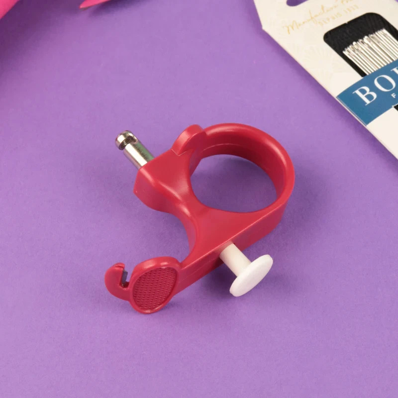 Bohin Needle Puller (Hedgehog) - 3 in 1 (needle puller, cutter, thimble)