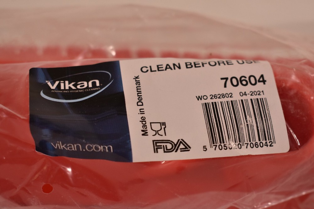 Vikan 70604 12" Deck Wall Scrub Stiff Red Polyester Replacement Brush Head