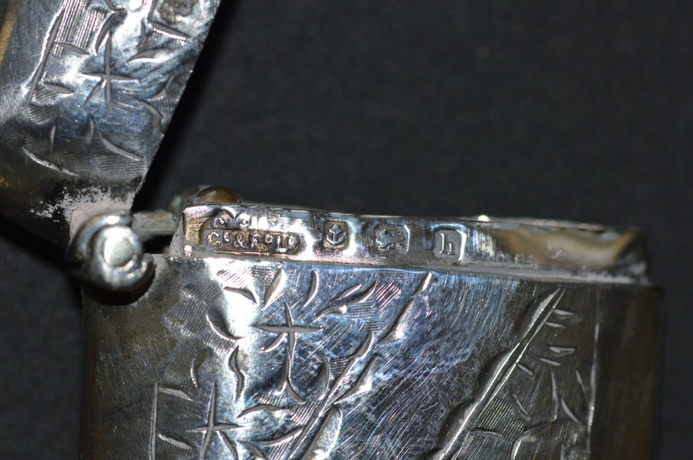 1907 Edwardian Silver Vesta by Birmingham's Constantine & Floyd Ltd