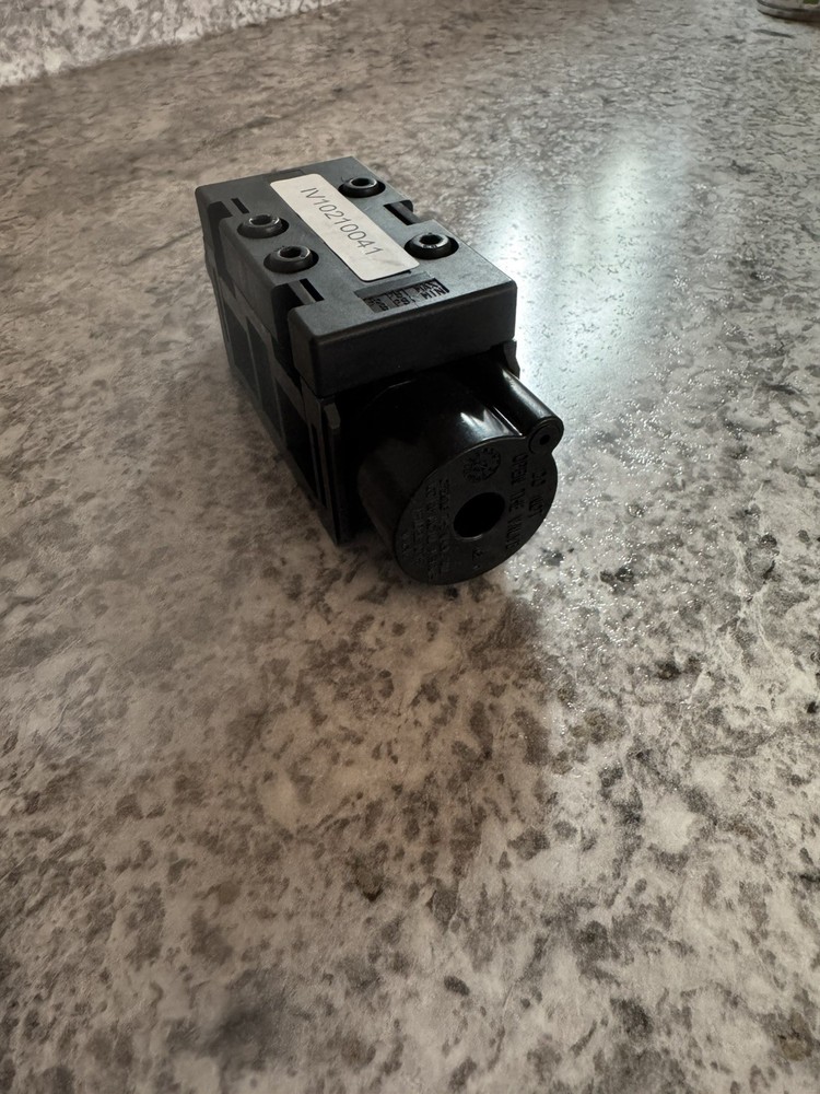 Invacare Concentrator 4 way valve refurbished Rexroth